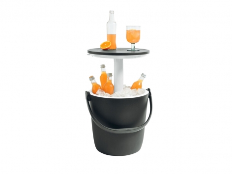 Tavolino con frigo bar