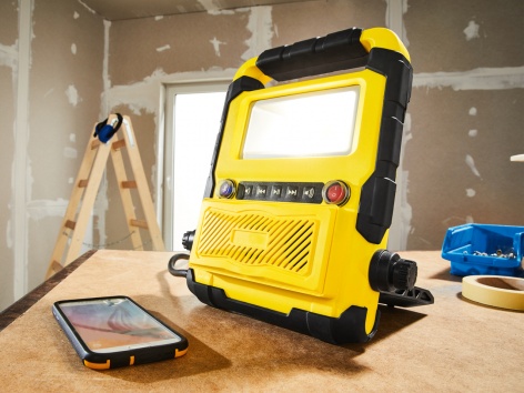 Faro LED con altoparlante Bluetooth