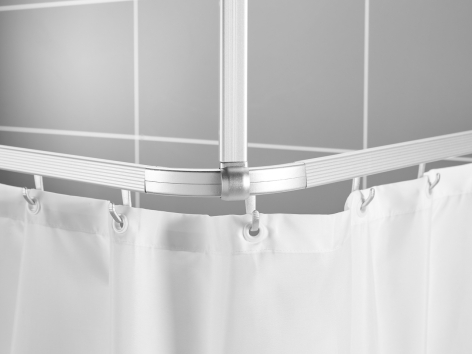 Sistema flessibile di aste per doccia