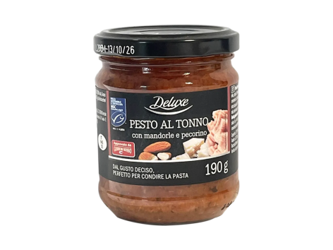 Pesto al tonno con mandorle e pecorino