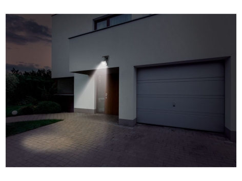 Faro LED ad energia solare con sensore di movimento e crepuscolare