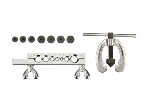 Set per svasatura doppia, tagliatubi o pinza piegatubi