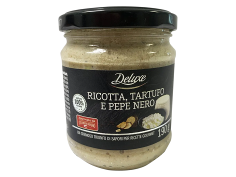 Salsa ricotta, tartufo e pepe nero
