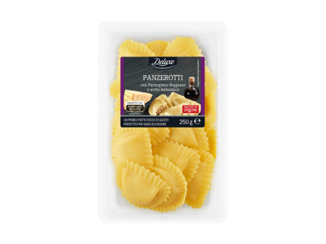 Panzerotti con Parmigiano Reggiano e aceto balsamico